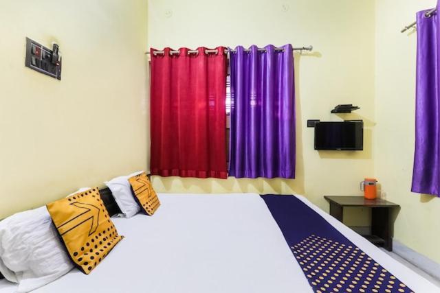 Balajee Residency Hotel Gaya Exterior foto