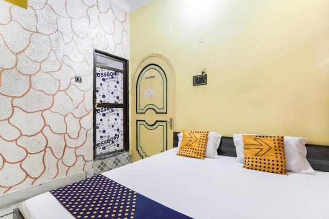 Balajee Residency Hotel Gaya Exterior foto