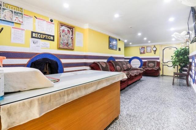 Balajee Residency Hotel Gaya Exterior foto